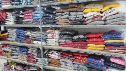 Cần đảm bảo nguồn hàng ổn định cho các nhà buôn quần áo